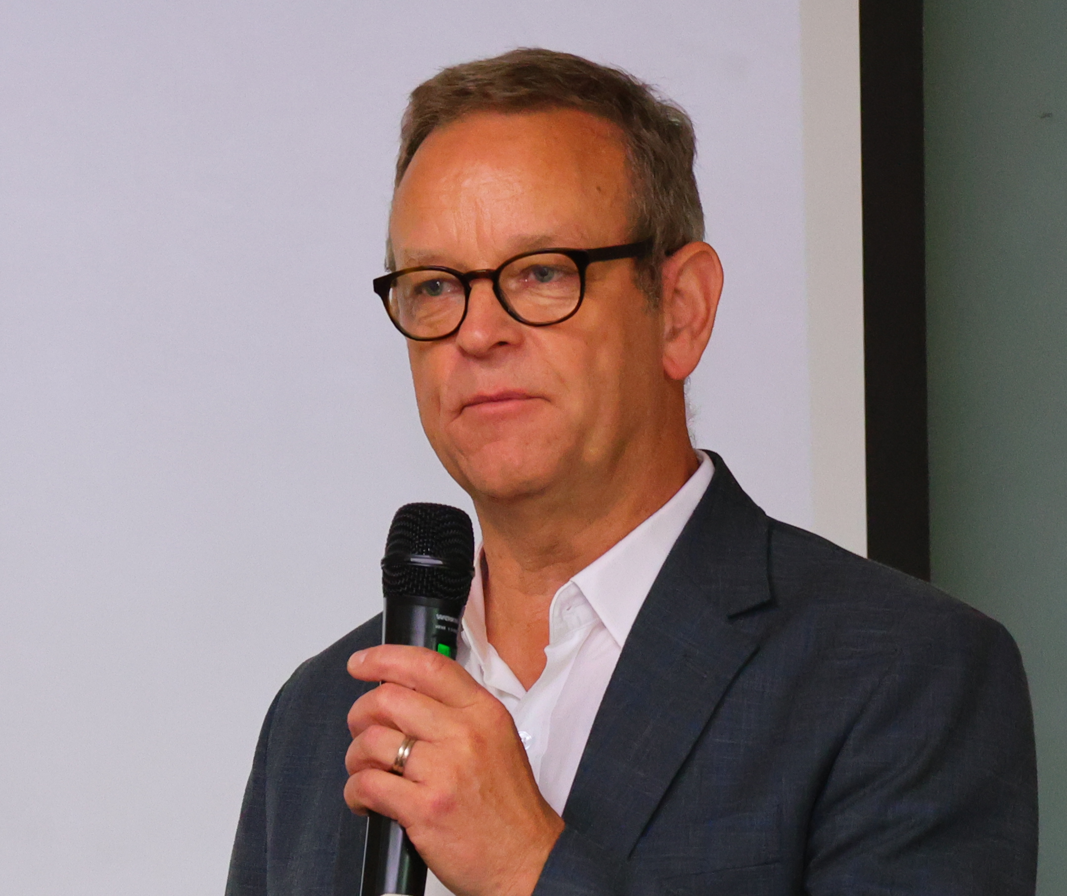 Prof. Martin Krauss